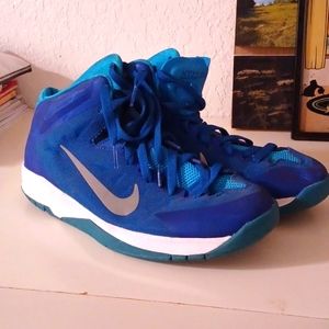 LAST CHANCE! Nike Hyperdunk Quickness